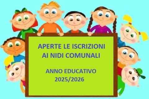 L'immagine rappresenta un gruppo di bambini sorridenti L'immagine rappresenta un gruppo di bambini sorridenti